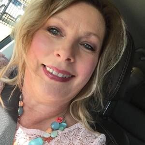 Meet your Posher, Cherie